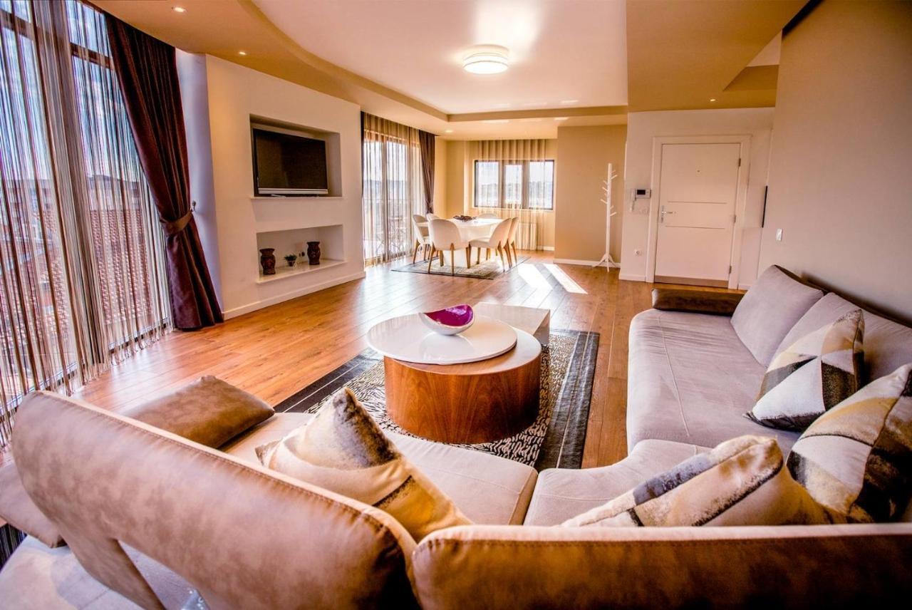 Bentley Apartments Prisztina Zewnętrze zdjęcie
