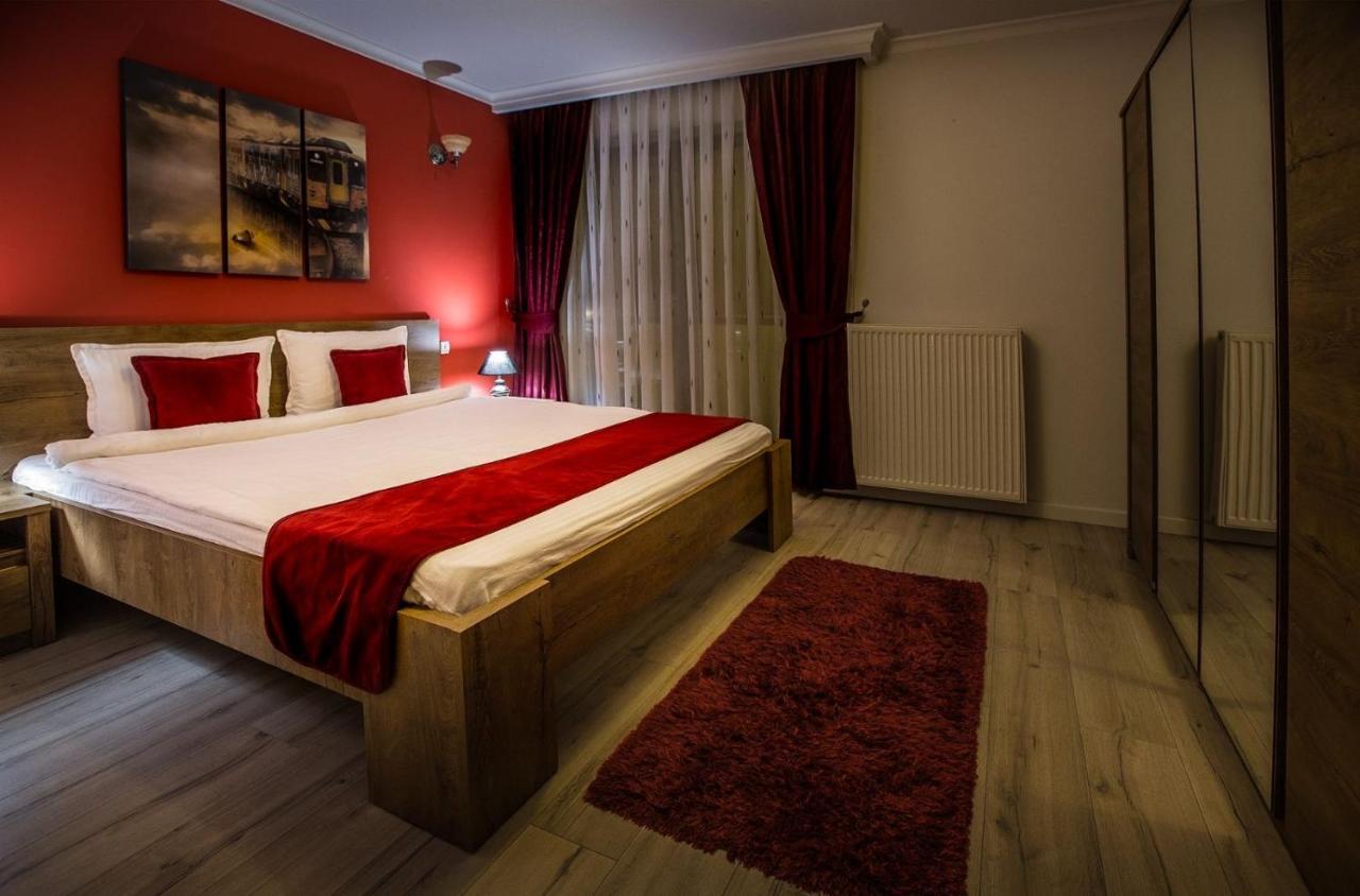 Bentley Apartments Prisztina Zewnętrze zdjęcie
